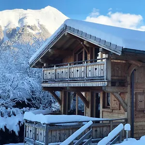 Rosalie Morzine
