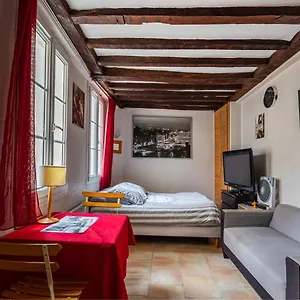  Apartment Mouffetard France