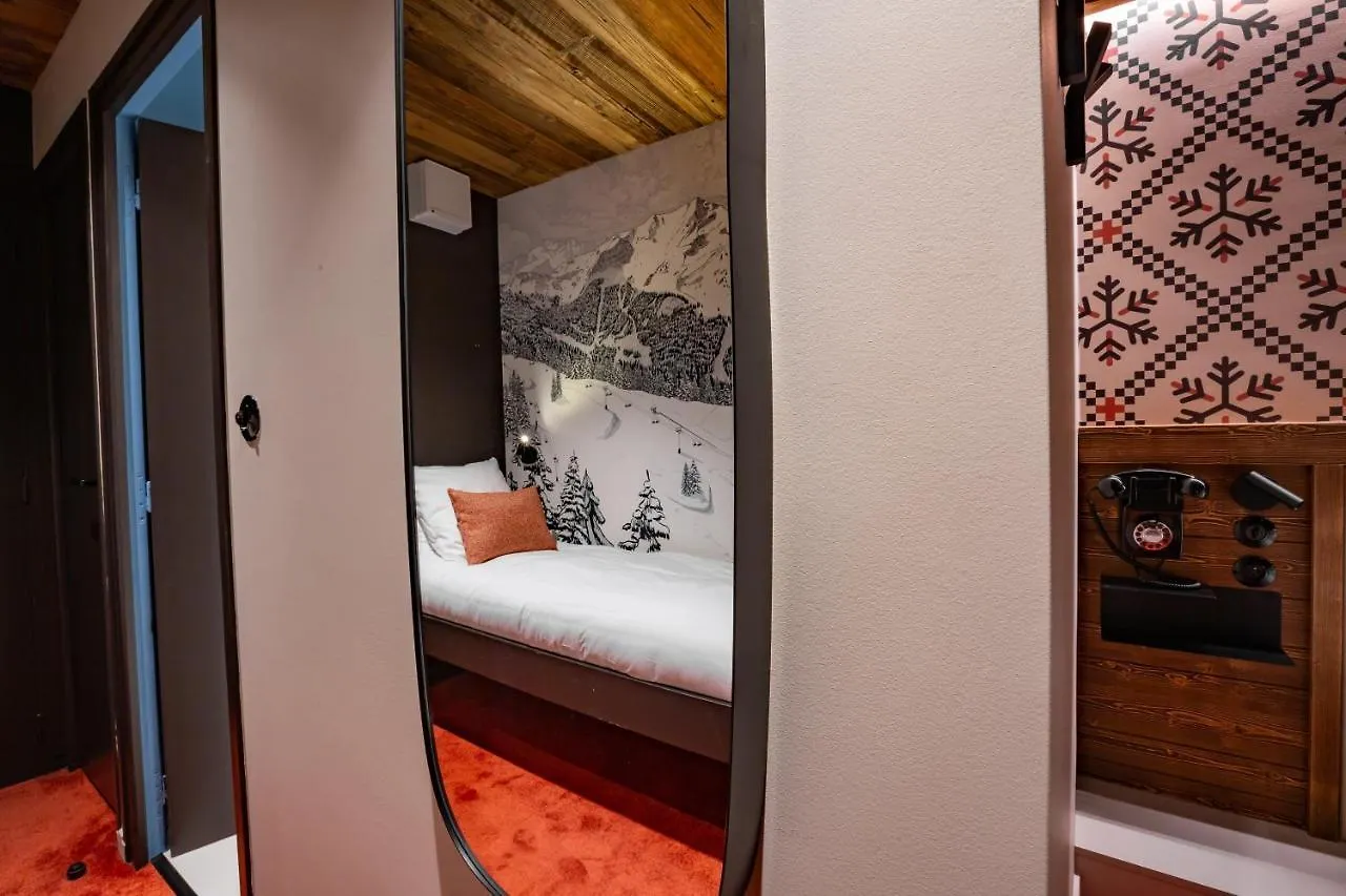 Hotel Neve Morzine 3*,