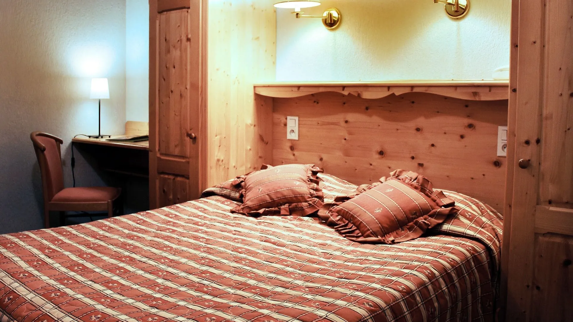 Hotel Neve Morzine